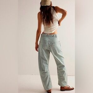 Free People Moxie Barrel Railroad Low-Slung Jeans Green size 30